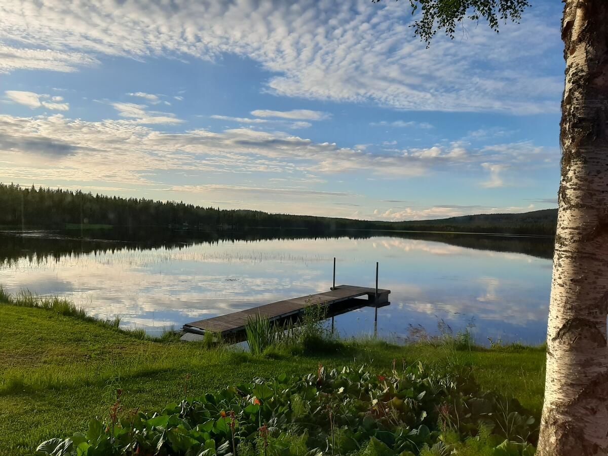 Дома для отпуска Puolukkamaan Pirtit Cottages Lampsijärvi