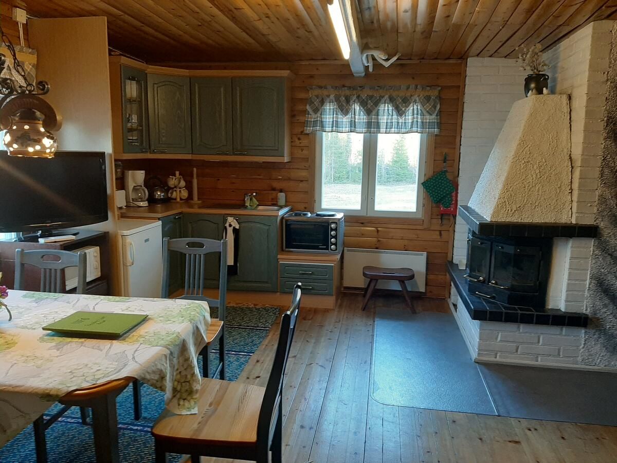 Дома для отпуска Puolukkamaan Pirtit Cottages Lampsijärvi-40