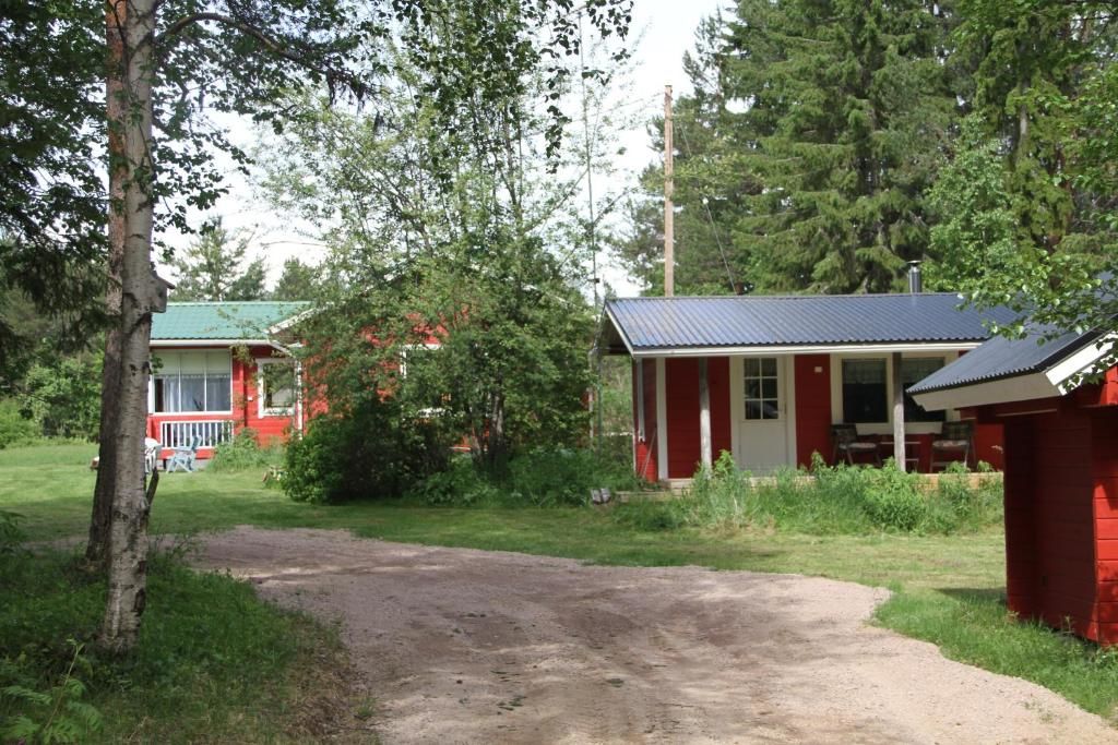 Дома для отпуска Puolukkamaan Pirtit Cottages Lampsijärvi-55