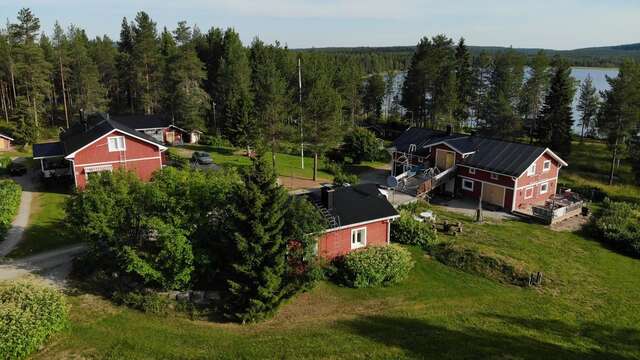 Дома для отпуска Puolukkamaan Pirtit Cottages Lampsijärvi-5